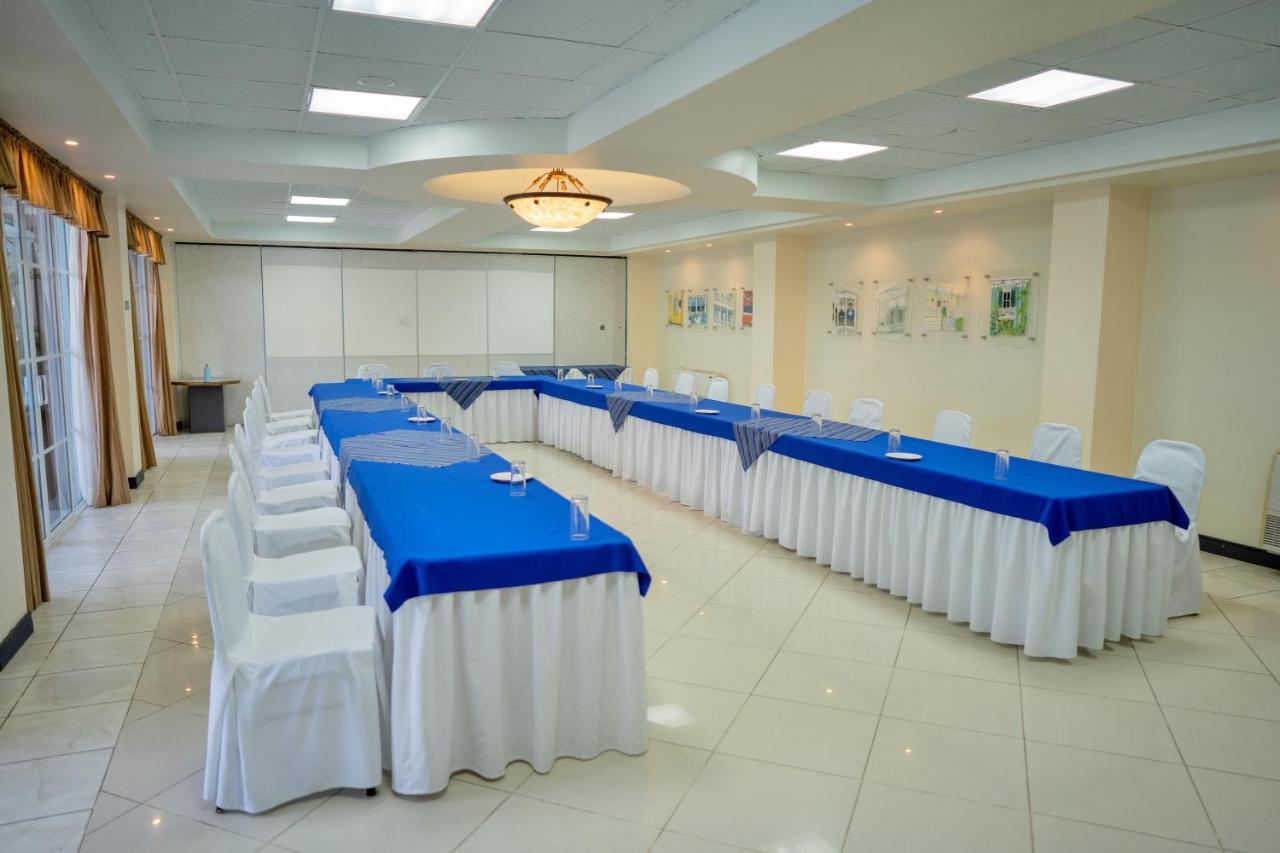 פלורס Hotel Casona Del Lago מראה חיצוני תמונה