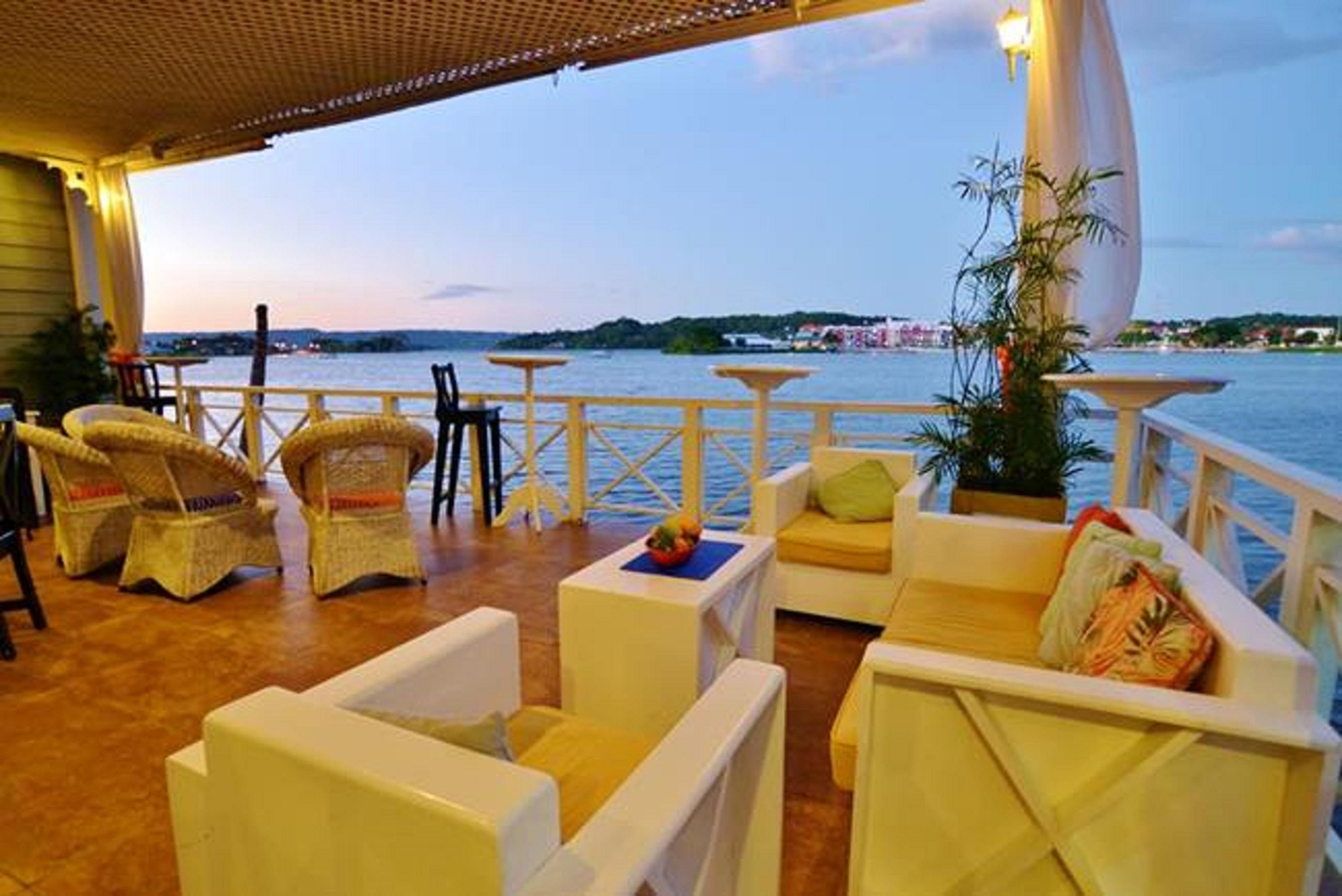 פלורס Hotel Casona Del Lago מראה חיצוני תמונה